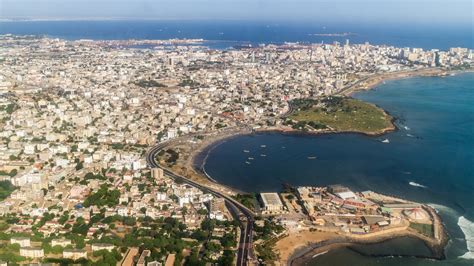 Dakar – Travel guide at Wikivoyage.